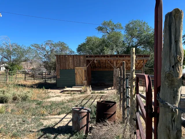 135 N 300 W, Escalante, Utah 84726
