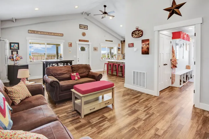 5245 W 4000 N, Corinne, Utah 84307