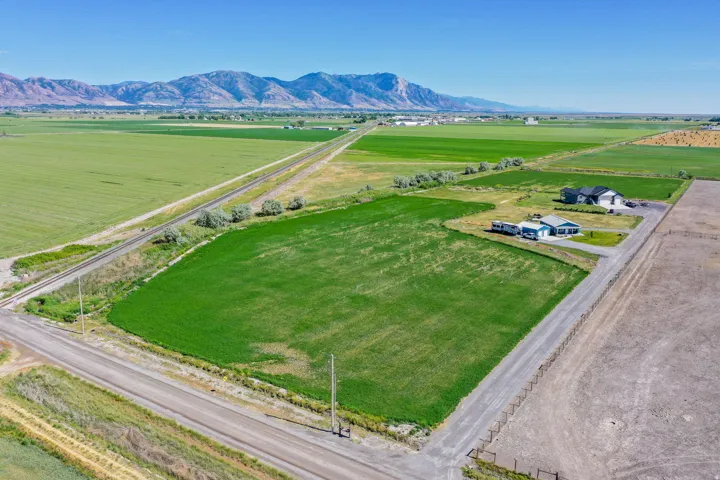 5245 W 4000 N, Corinne, Utah 84307