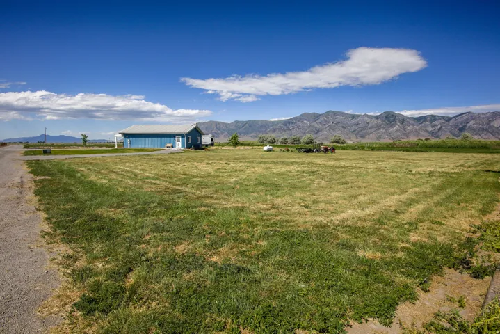 5245 W 4000 N, Corinne, Utah 84307