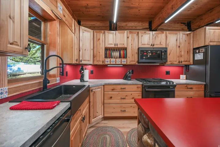 71 Deer Crest Ln, Malad City, Idaho 83252