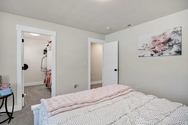 615 N 750 E, Hyde Park, Utah 84318