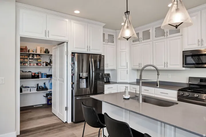 615 N 750 E, Hyde Park, Utah 84318