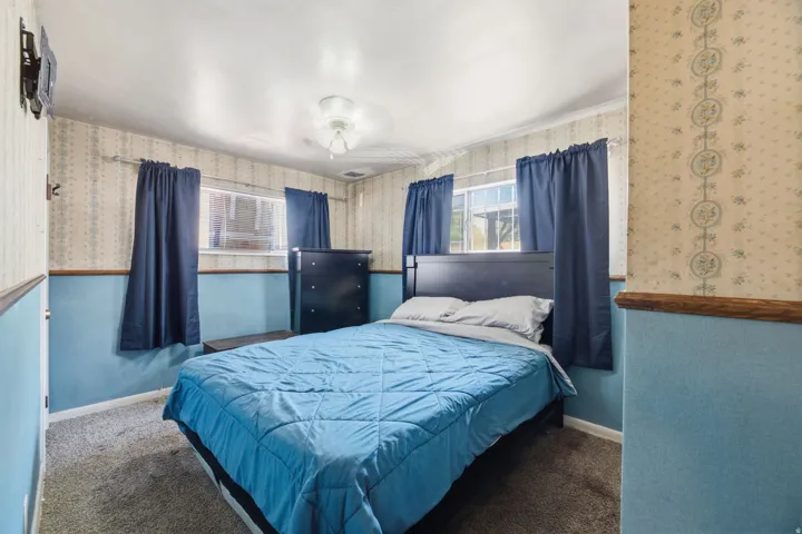 989 S 900 W, Salt Lake City, Utah 84104