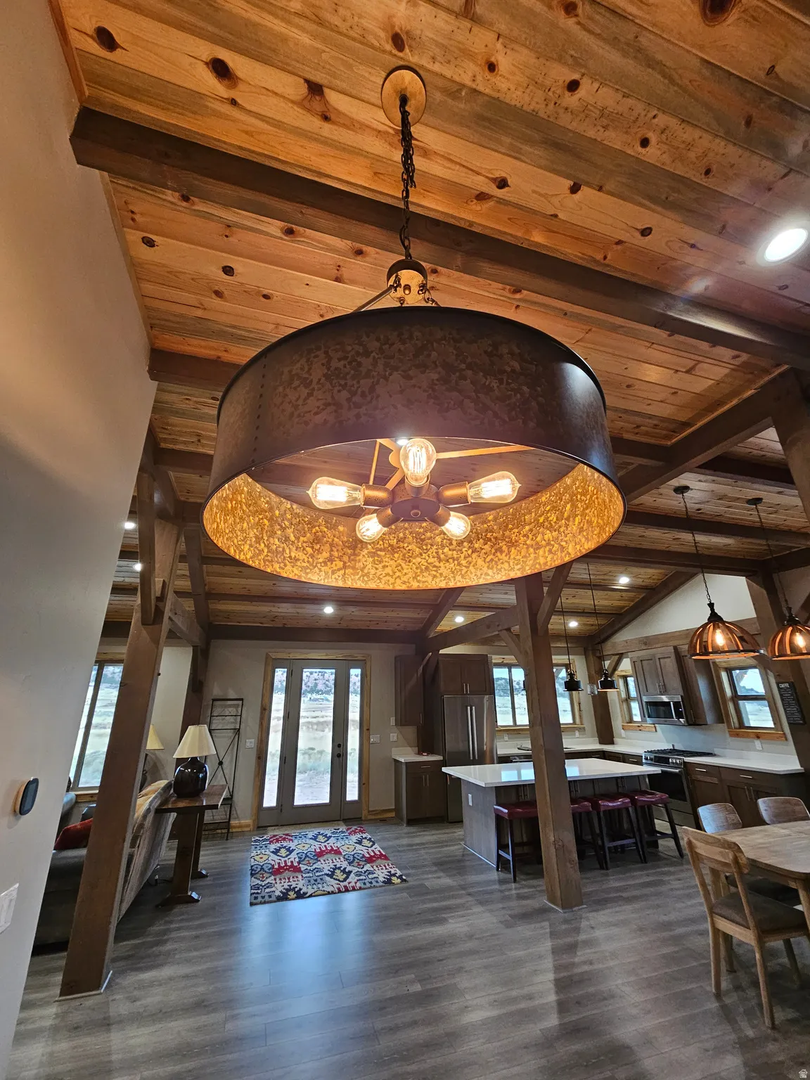 Custom light fixtures throughout!