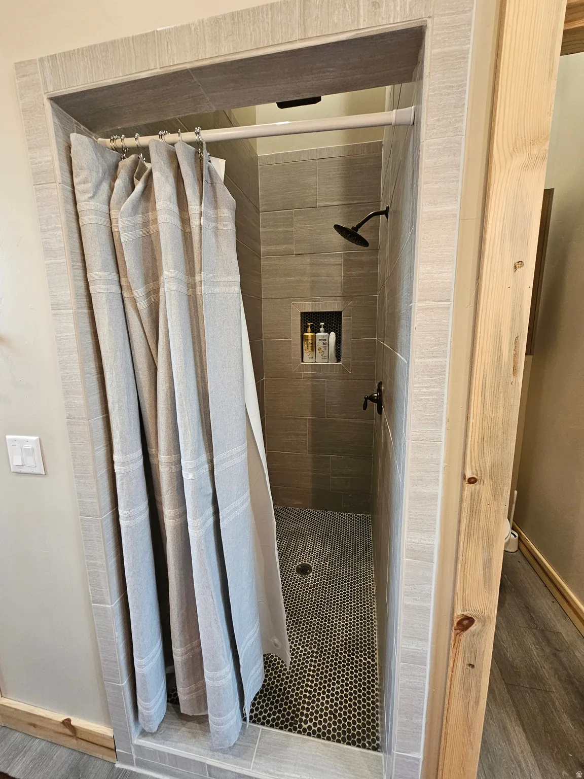 Tiled shower enclosure