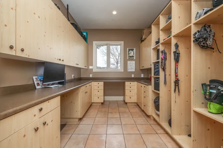 749 W Tollgate Canyon Rd, Park City, Utah 84098