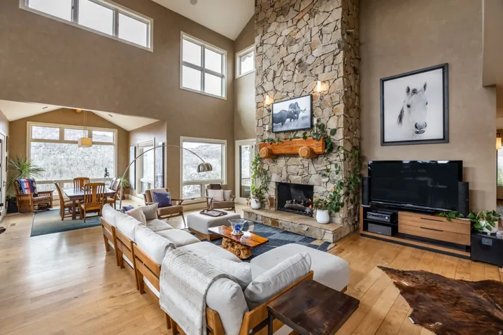 749 W Tollgate Canyon Rd, Park City, Utah 84098