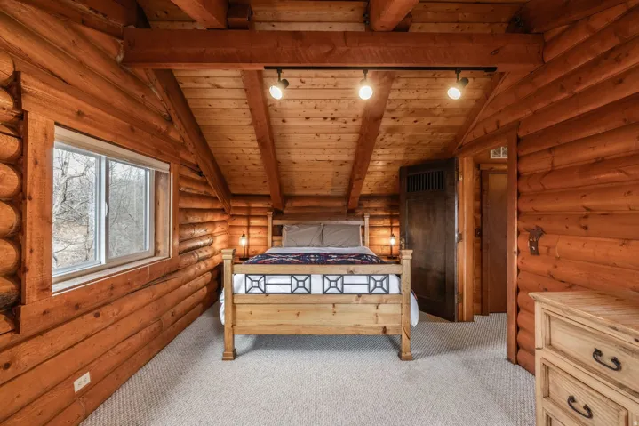749 W Tollgate Canyon Rd, Park City, Utah 84098