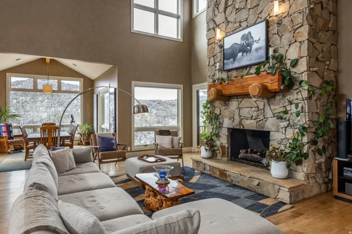 749 W Tollgate Canyon Rd, Park City, Utah 84098