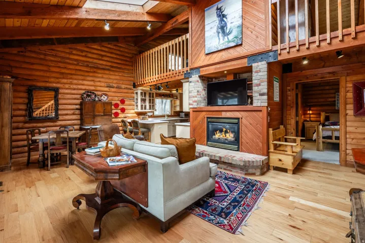749 W Tollgate Canyon Rd, Park City, Utah 84098