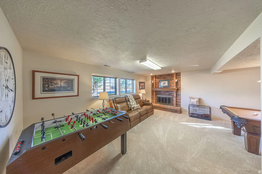 Family room / Game room