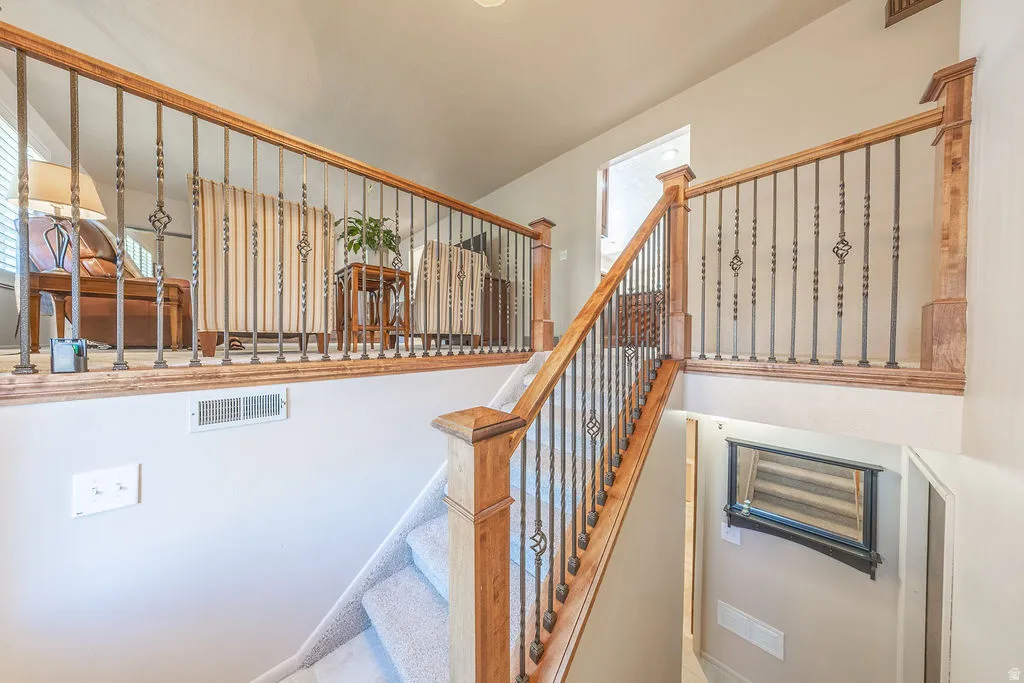 Entry Staircase