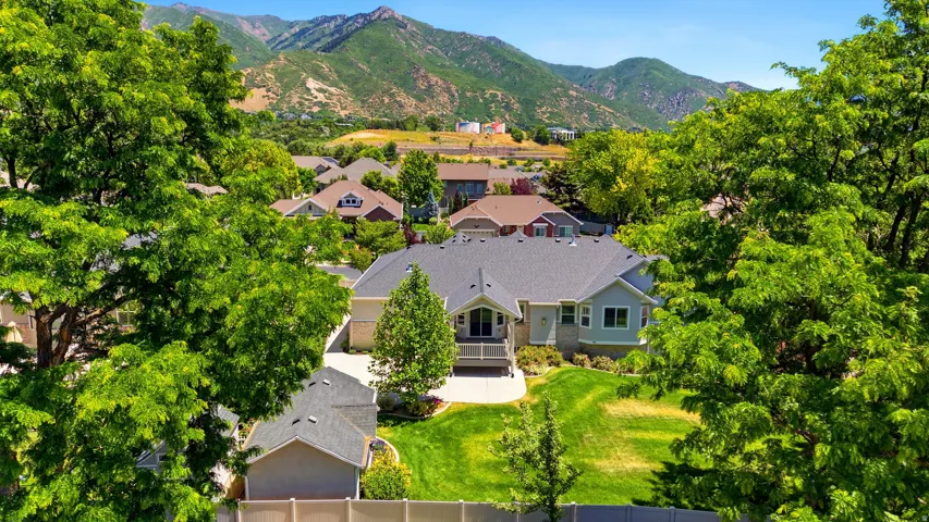 5575 S 1350 E, South Ogden, Utah 84403