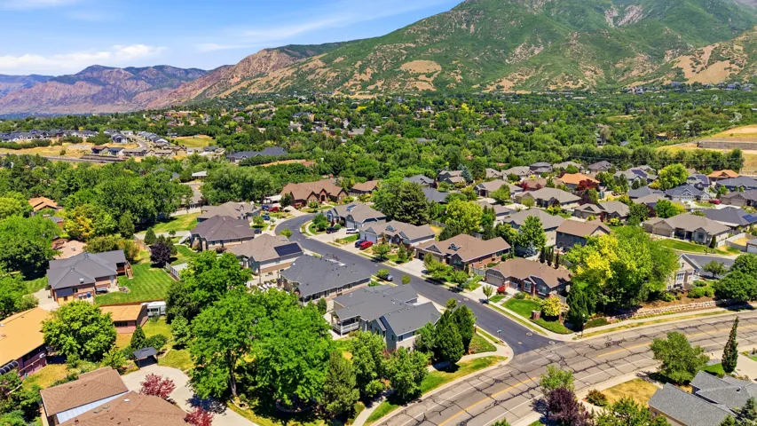 5575 S 1350 E, South Ogden, Utah 84403