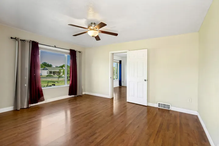 Empty room