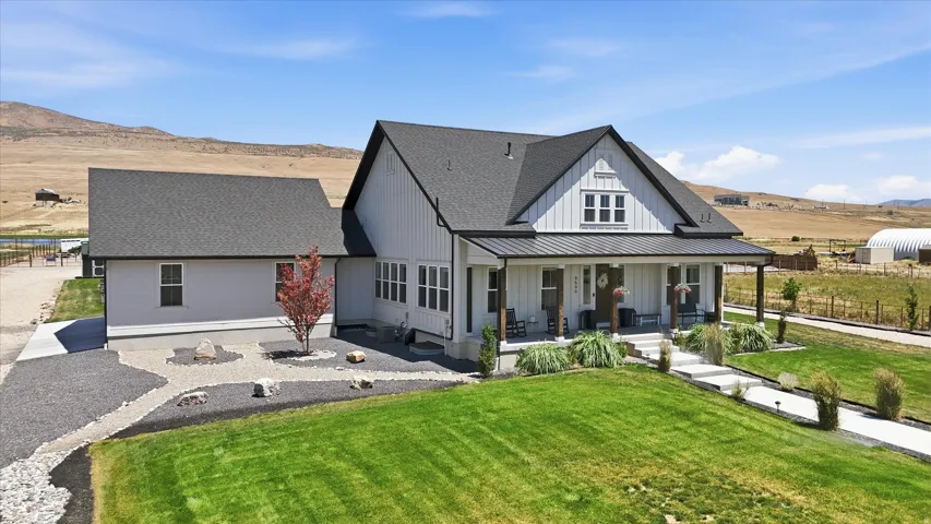 9590 W Point Lookout Dr, Bothwell, Utah 84337