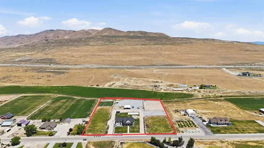 9590 W Point Lookout Dr, Bothwell, Utah 84337