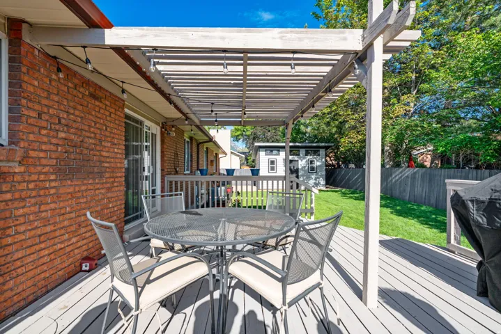 Deck
