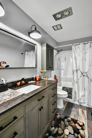 230 N 300 E, Bicknell, Utah 84715