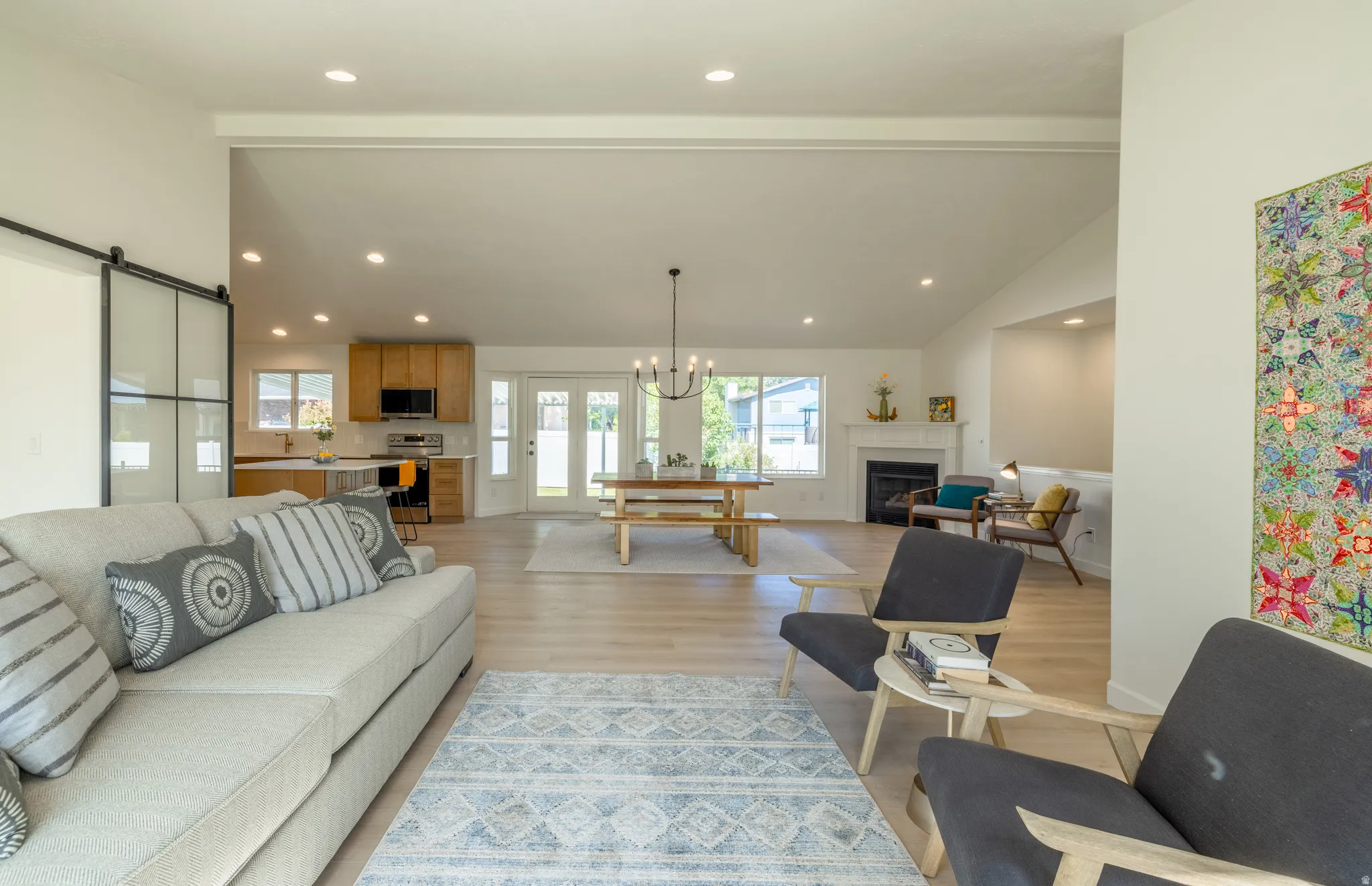 Great room with vaulted ceilings