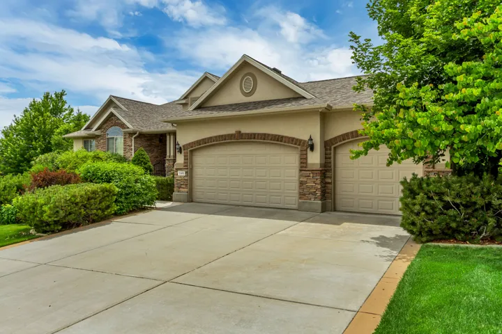11493 N Flowering Plum Ln, Highland, Utah 84003