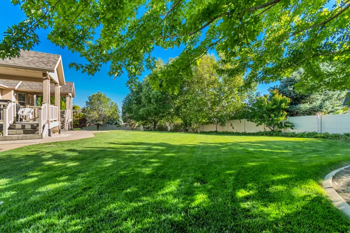 11493 N Flowering Plum Ln, Highland, Utah 84003