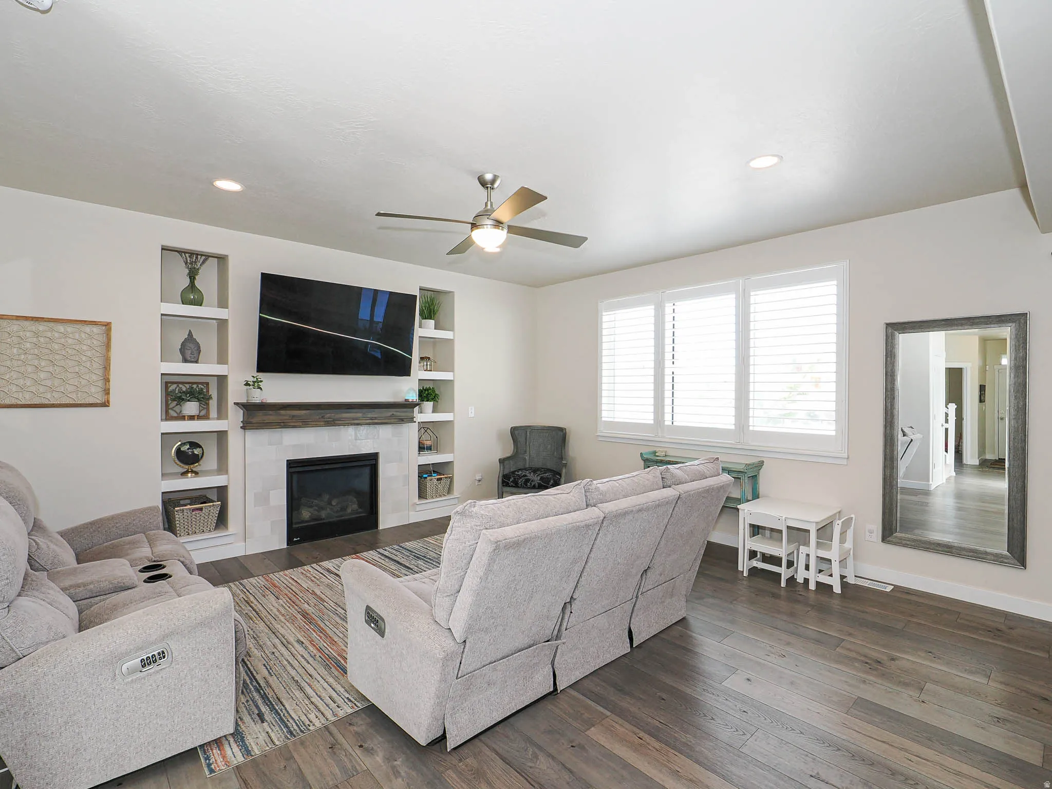 Cozy gas fireplace