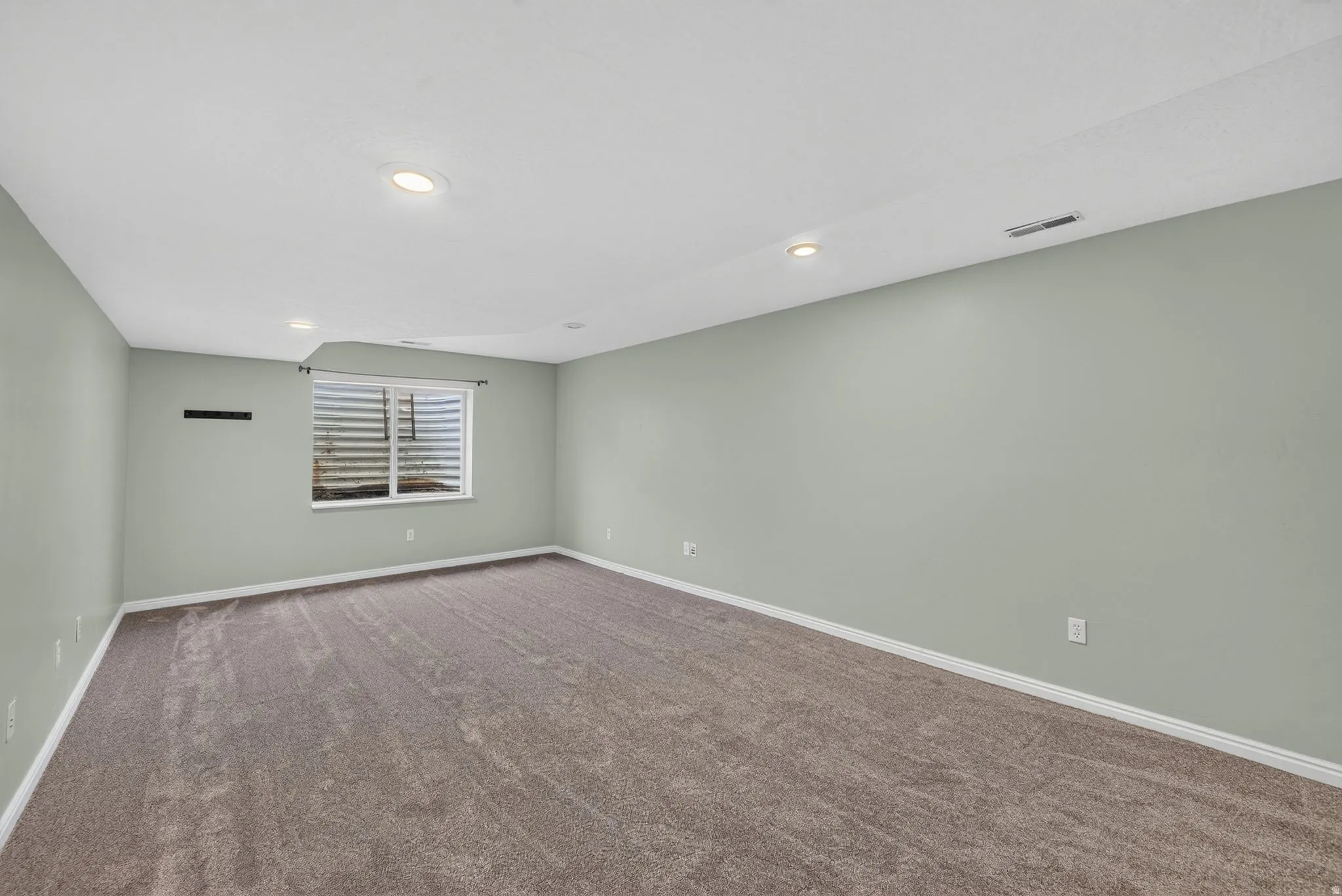Empty room