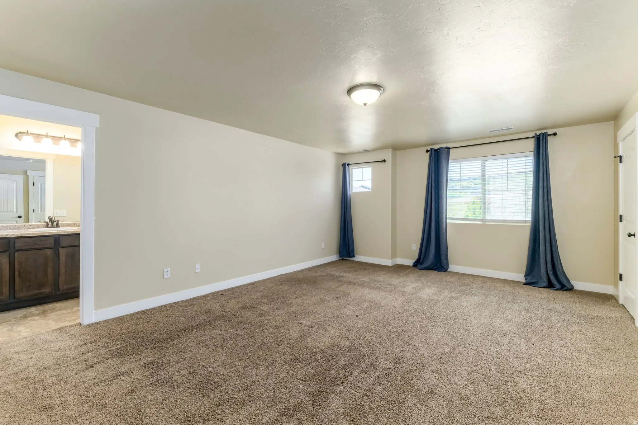 Empty room