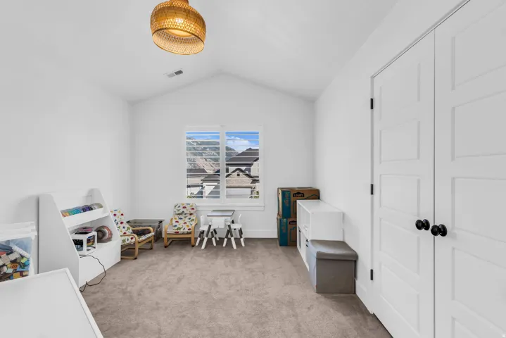 12517 N Minots Ledge Dr, Highland, Utah 84003