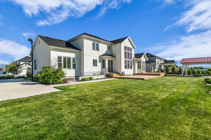12517 N Minots Ledge Dr, Highland, Utah 84003