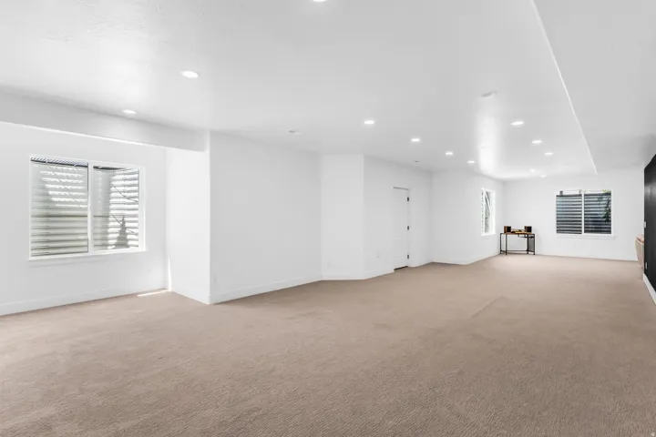12517 N Minots Ledge Dr, Highland, Utah 84003