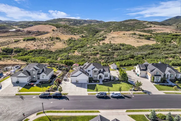 12517 N Minots Ledge Dr, Highland, Utah 84003