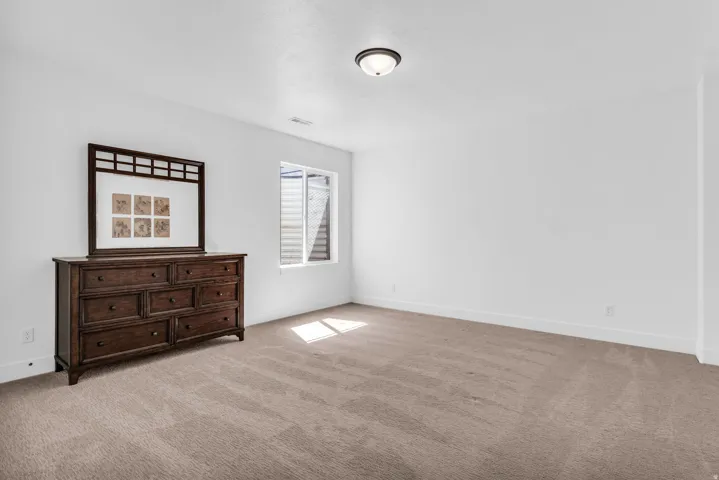 12517 N Minots Ledge Dr, Highland, Utah 84003