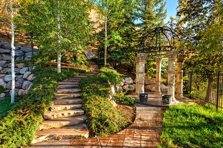 3222 E Eagle View Cir, Sandy, Utah 84092