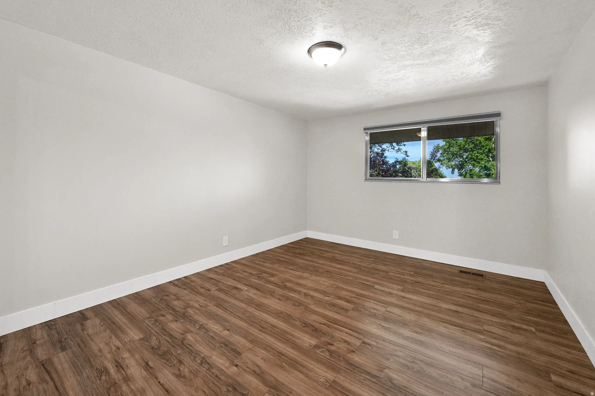 Empty room