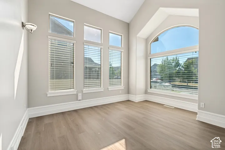 7462 S Sunset Maple Dr, West Jordan, Utah 84081
