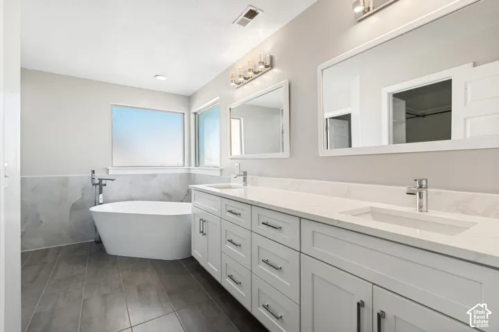 7462 S Sunset Maple Dr, West Jordan, Utah 84081