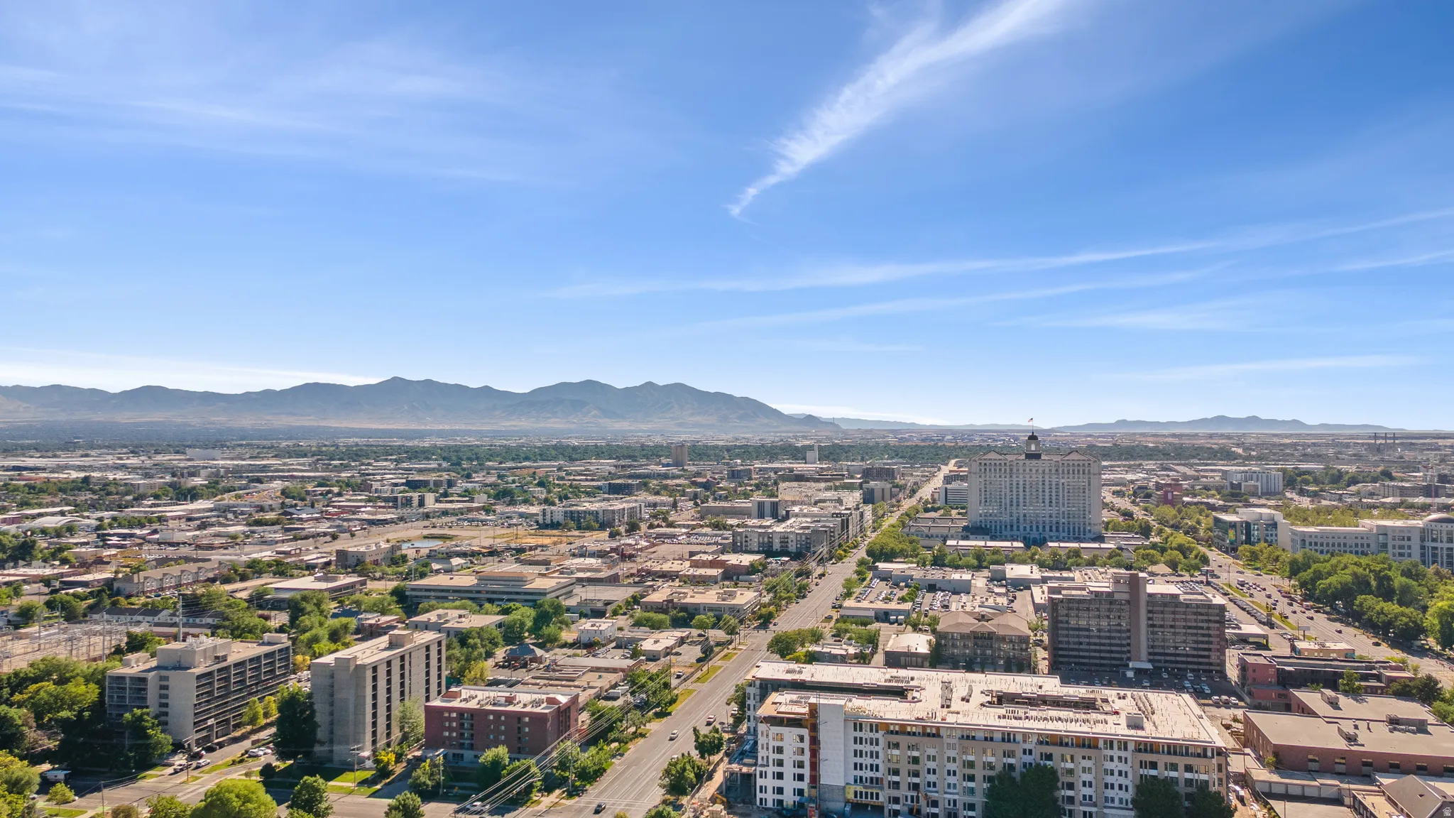 Ideal location for professionals seeking a low-maintenance lifestyle close to work and recreation.