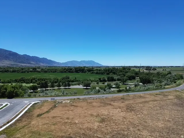 9223 N 4550 W, Elwood, Utah 84337
