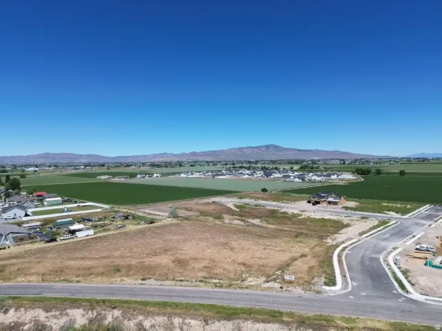 9223 N 4550 W, Elwood, Utah 84337