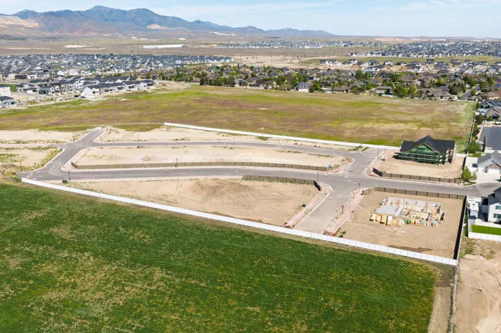 12764 S Harlow Ann Way #106, Herriman, Utah 84096