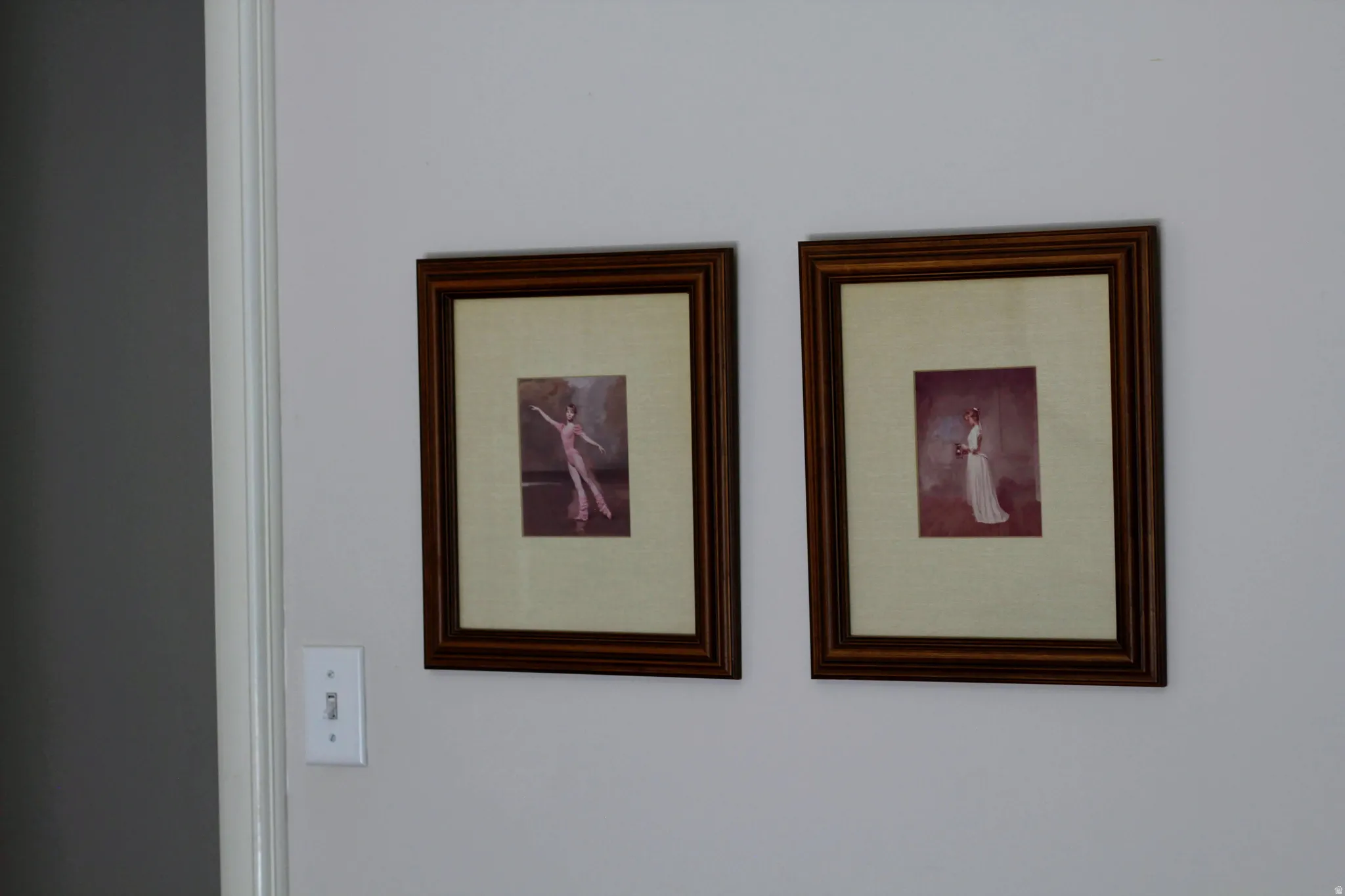 Image quality insufficient for description