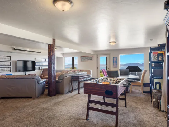 2330 S Valleyview Dr, Garden City, Utah 84028