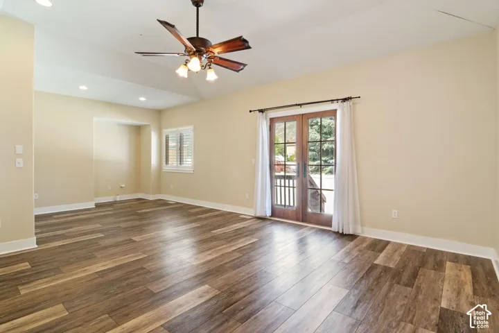 Empty room