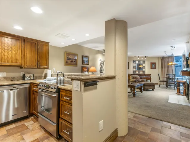 1485 Empire Ave #215, Park City, Utah 84060