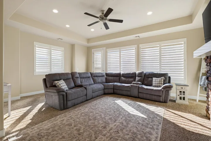2069 N Coral Dr, Washington, Utah 84780