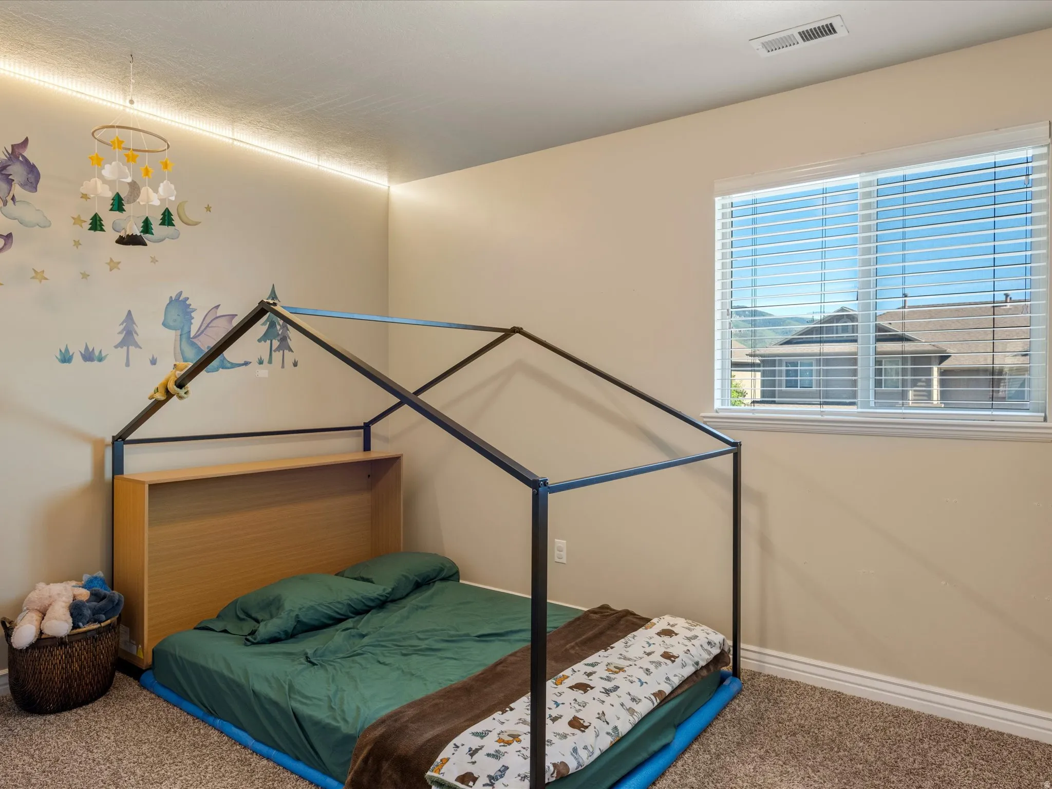 2nd Bedroom with en-suite
