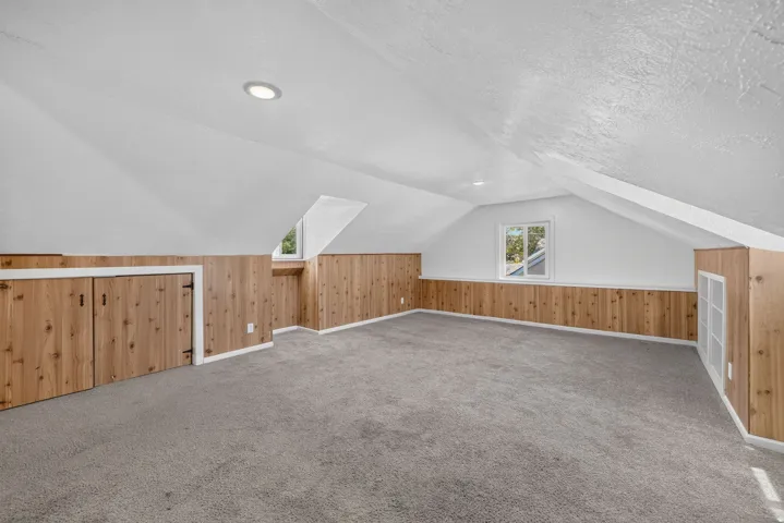 Bonus room